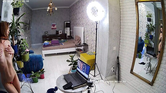 realm35-cam18-1694376381