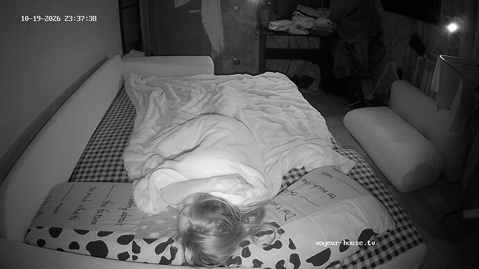 realm18-cam112-1792442294