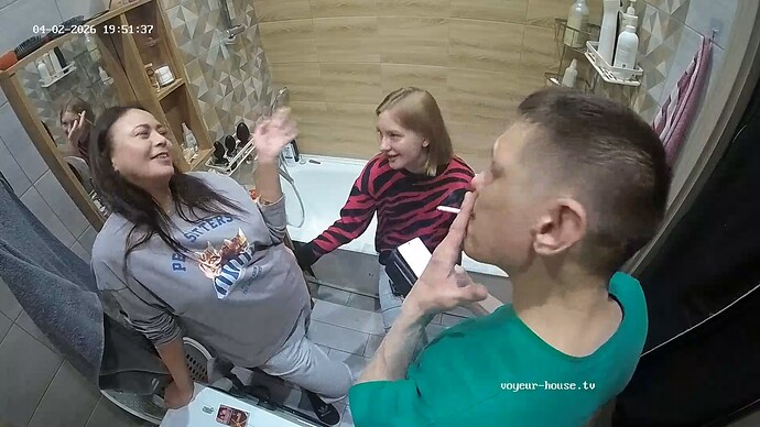 realm18-cam113-1775148796