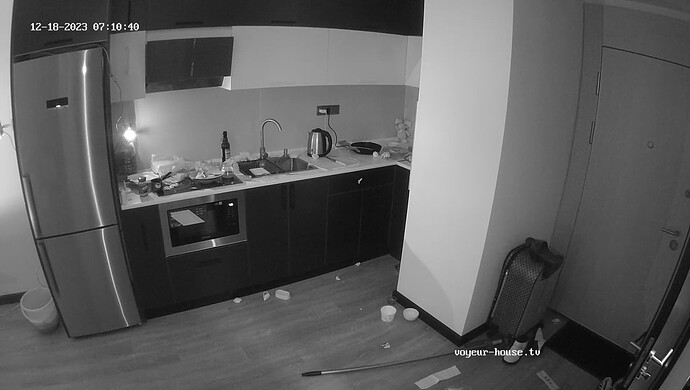 realm43-cam12-1702869069