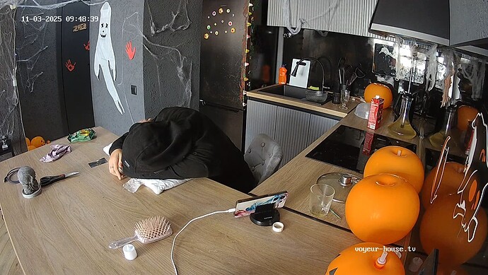 realm108-cam12-1762152567