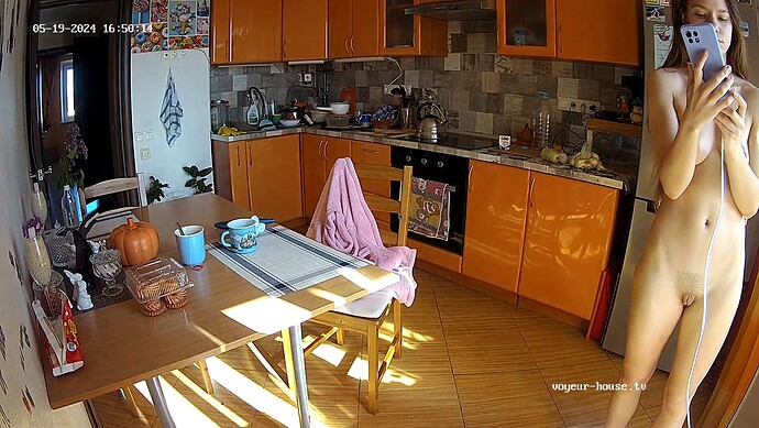 realm37-cam12-1716175326