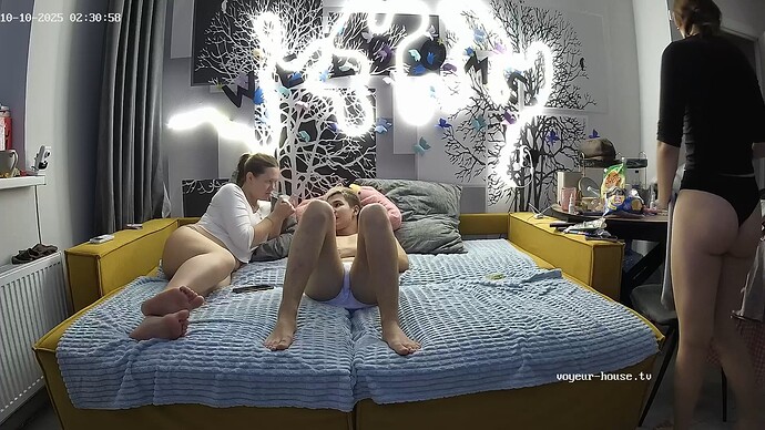 realm56-cam14-1760055303