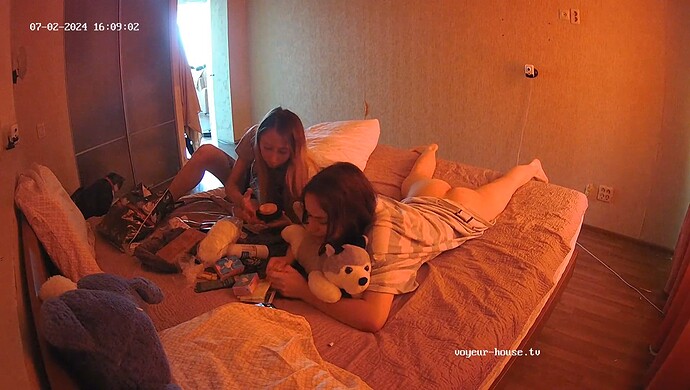 realm69-cam17-1719939069