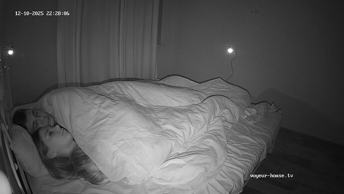 realm126-cam19-1765394925