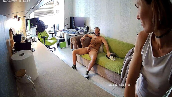 realm35-cam12-1760606099