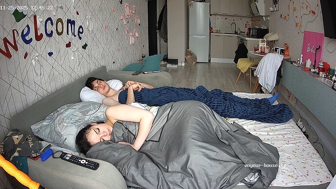 realm56-cam14-1764123364