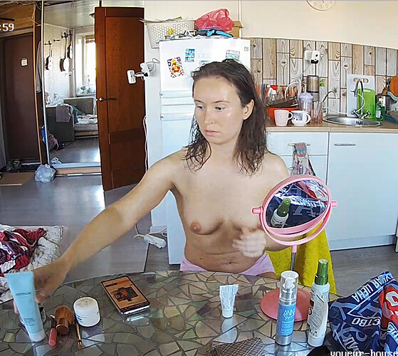 Screenshot 2023-06-11 at 11-26-43 Bathroom camera at Rachel reallifecam apartment at Voyeur House TV (cam18)