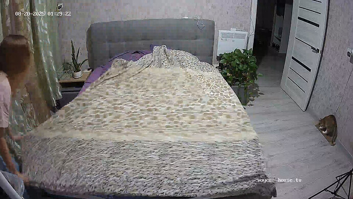 realm64-cam18-1755642601