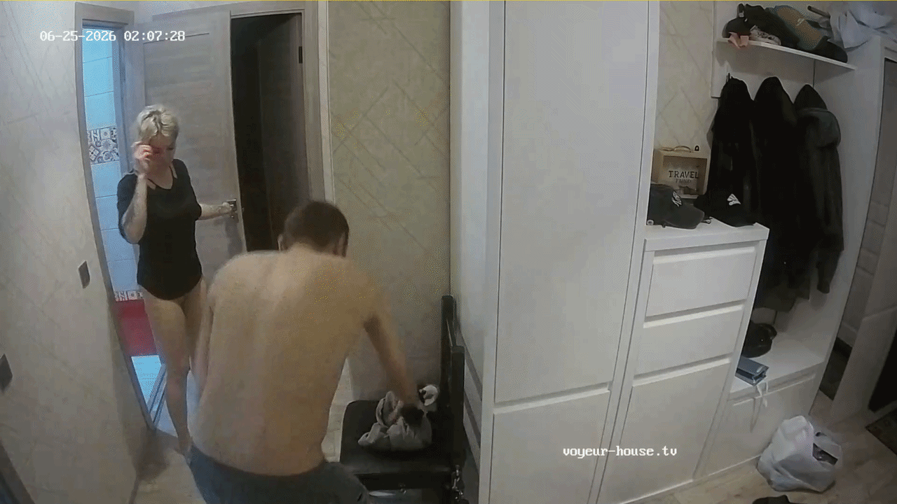 20260625_0207_GiF_1280_Greyce_bottom_nude_@_Henry