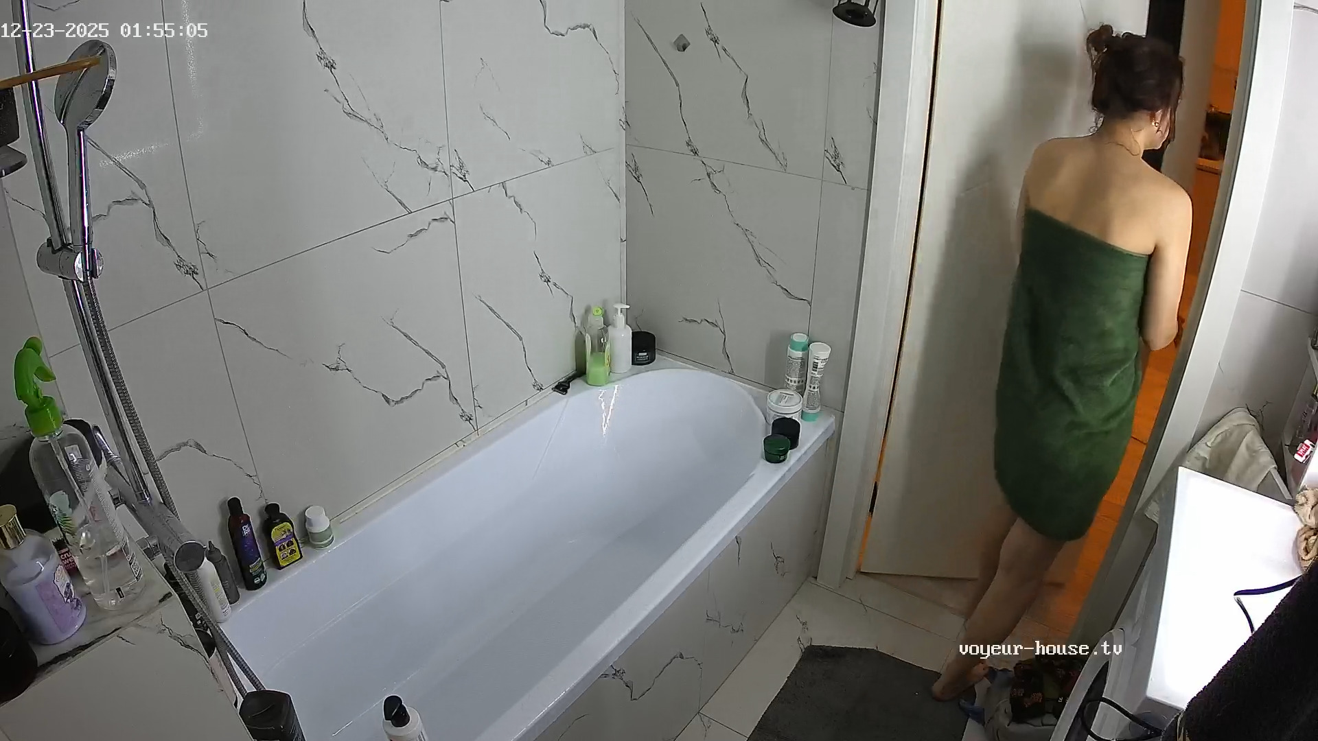 realm56-cam19-1766444660