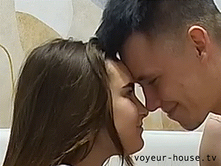 rubbing noses 2