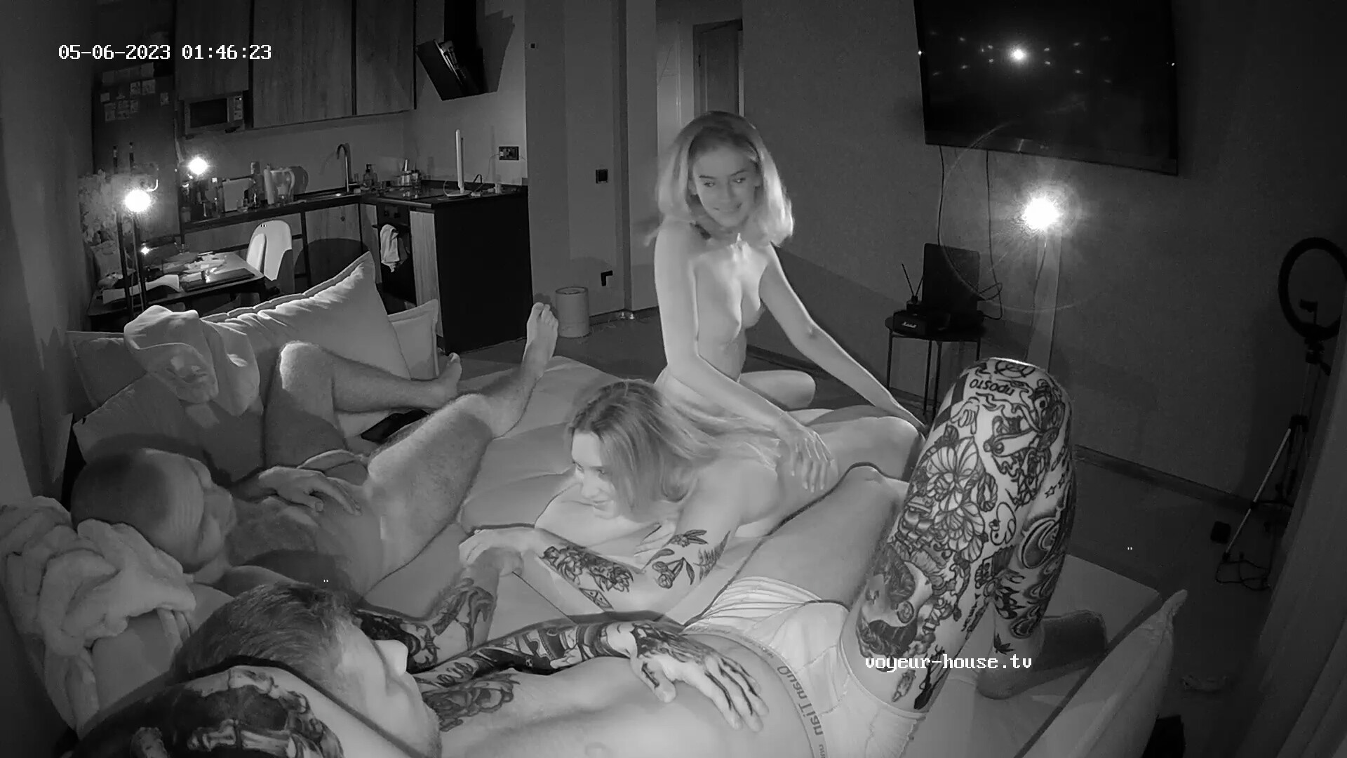 239831-realm8-cam13-amelie-lucas-more-party-with-arnold-telma-may-06-2023.00_01_08_05.Still001