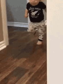 baby-run-omg